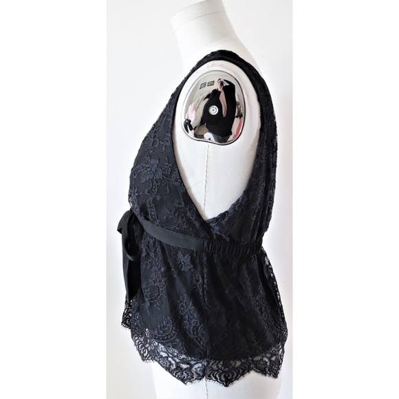 Closet Clear Out! ❤️ NWT! Free People ‘Chante’ black lace tank - Picture 6 of 12